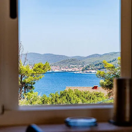 - Island Of Korcula, * ヴェラ・ルカ